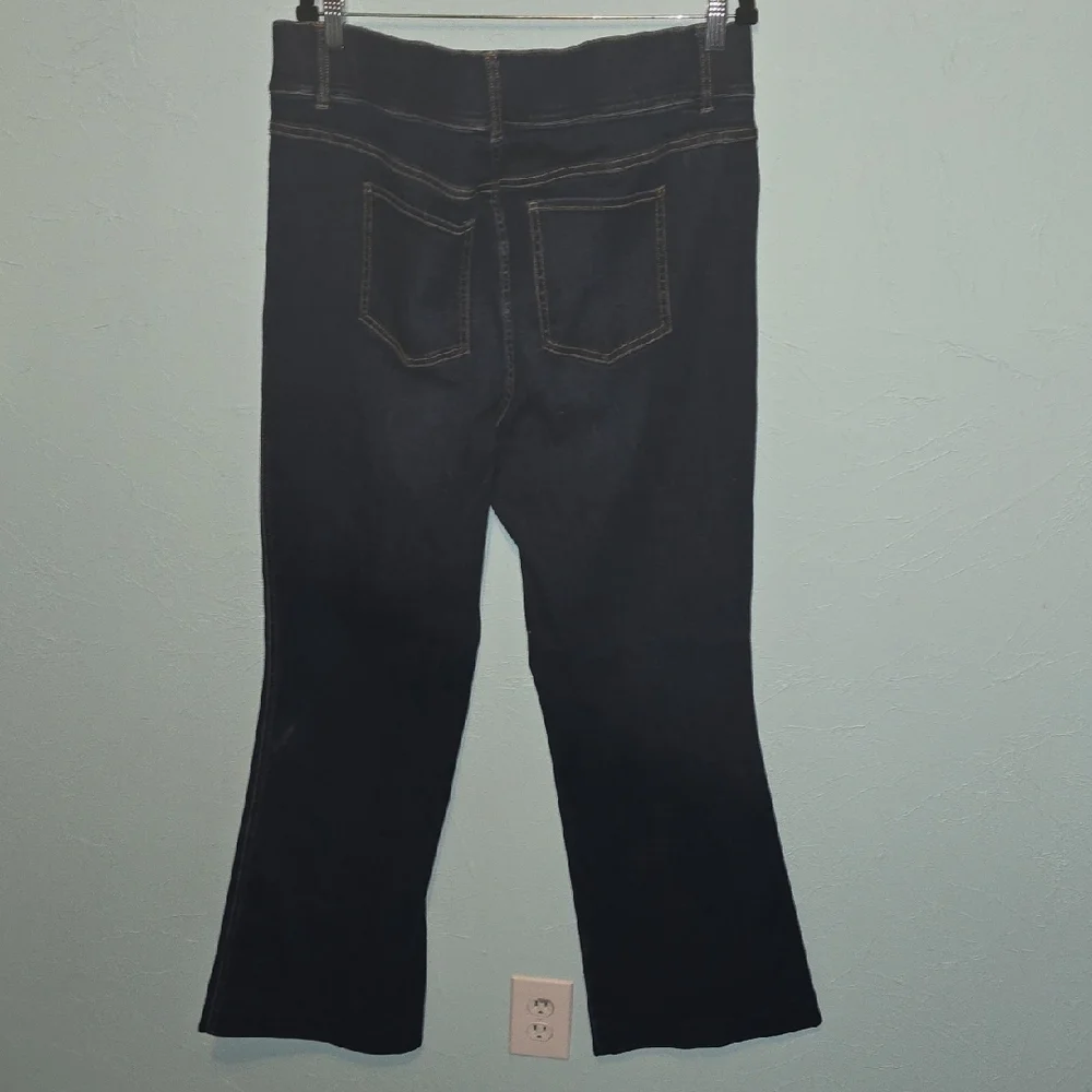 SPANX Dark Blue Flare Jeans 2X (22-24) **LIKE NEW** - Picture 3 of 11